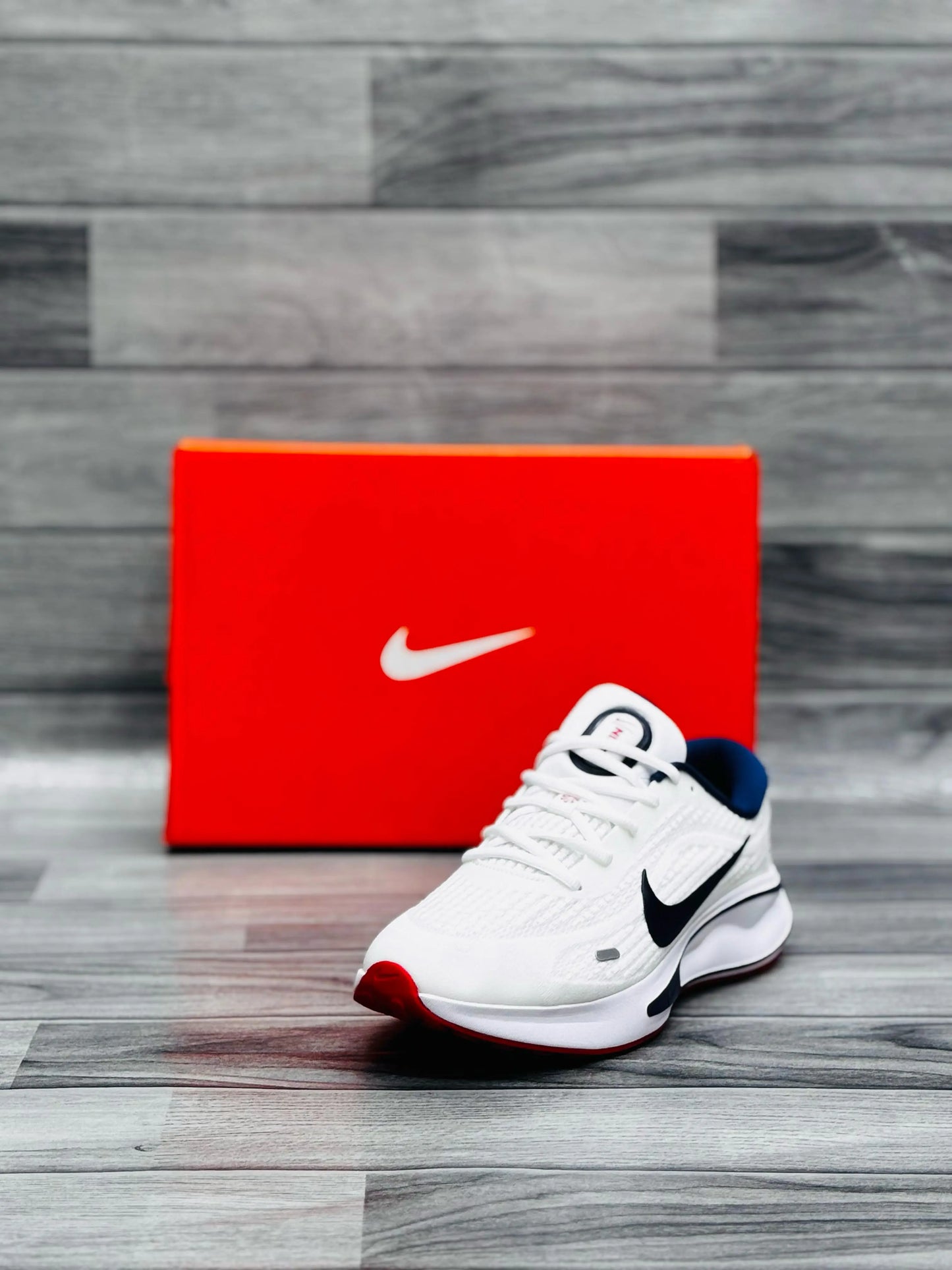 Nike Journey Run (Blue Stripe) Nike