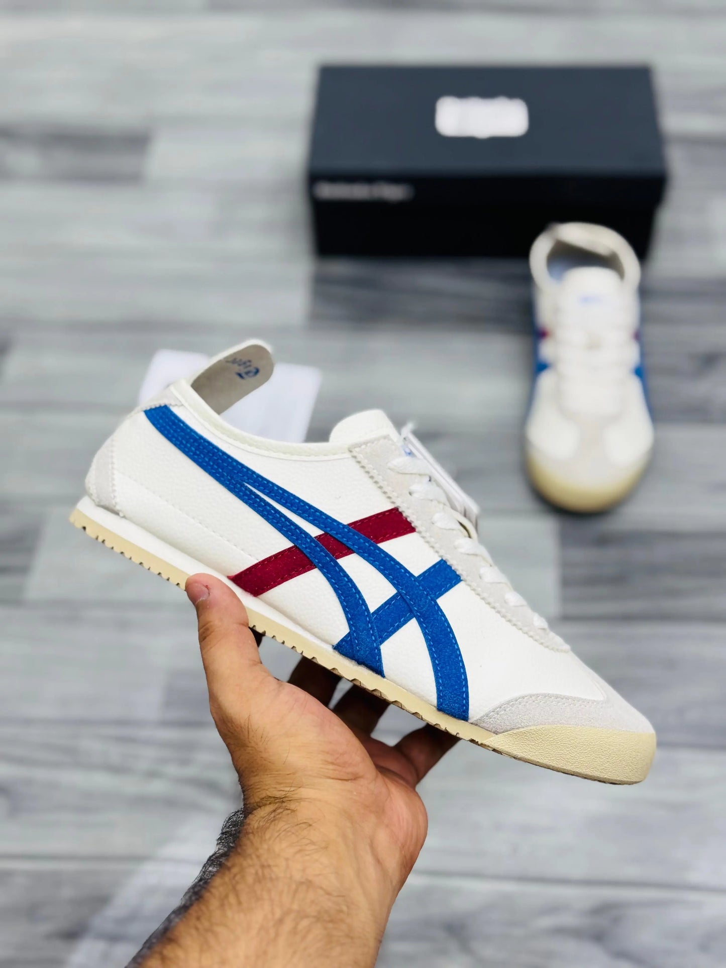 Onitsuka Tiger White Asics
