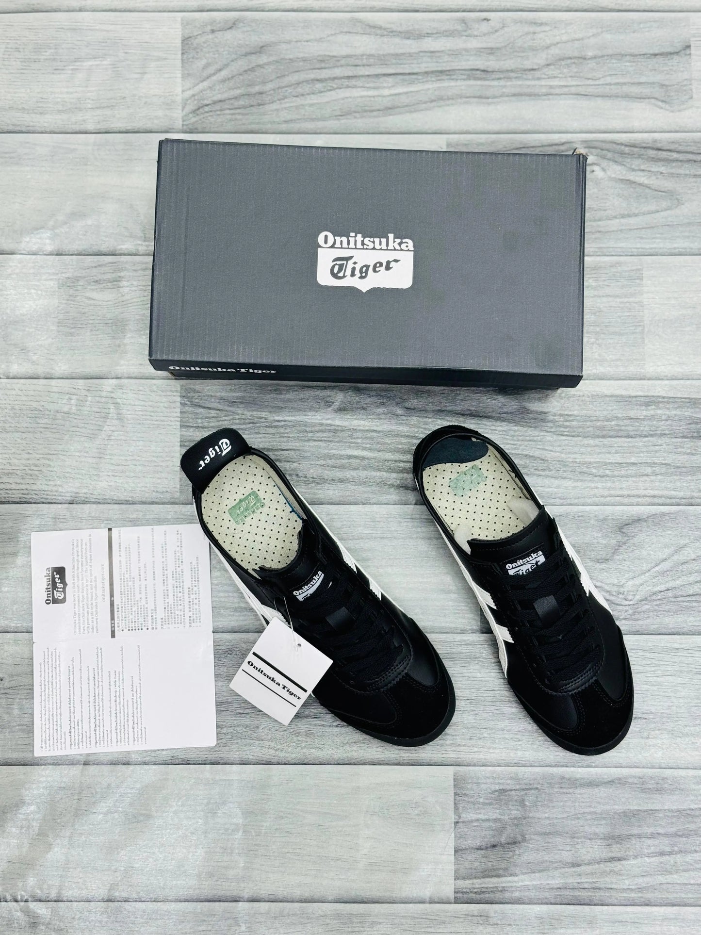 Onitsuka Tiger Black Asics