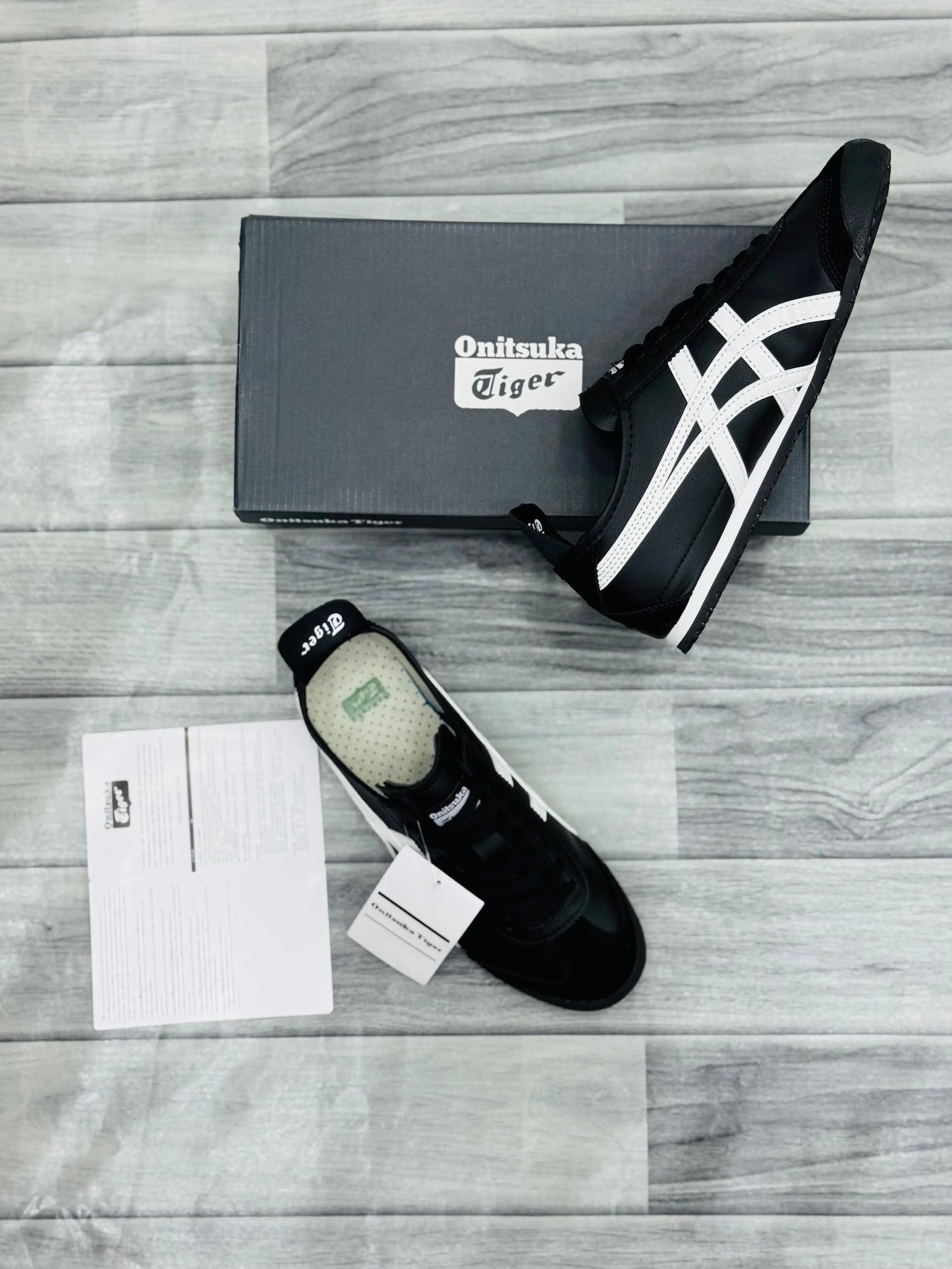 Onitsuka Tiger Black Asics