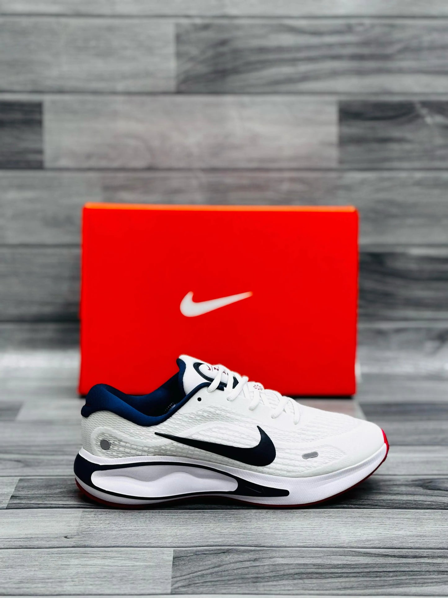 Nike Journey Run (Blue Stripe) Nike