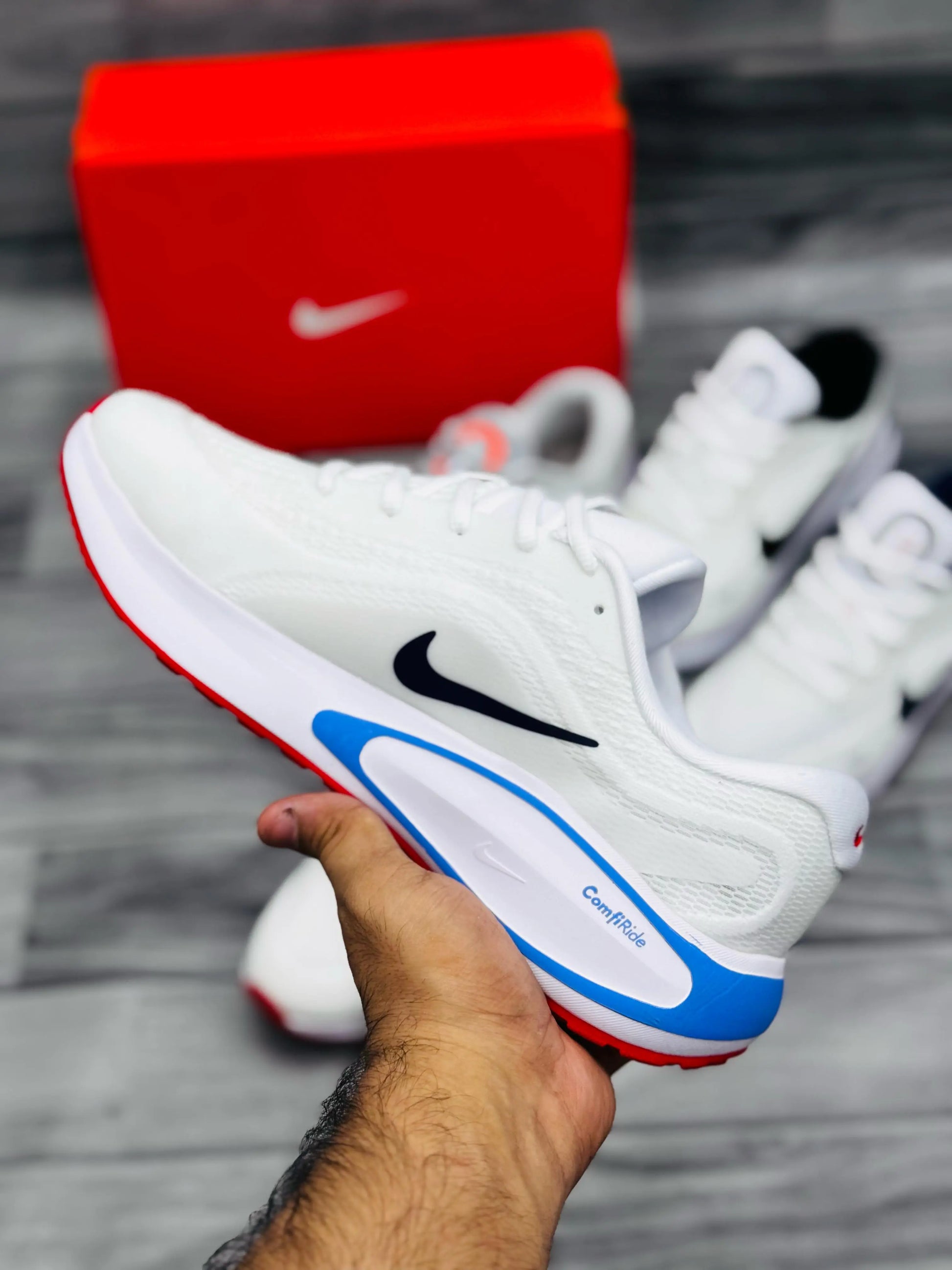 Nike Journey Run (Blue Stripe) Nike