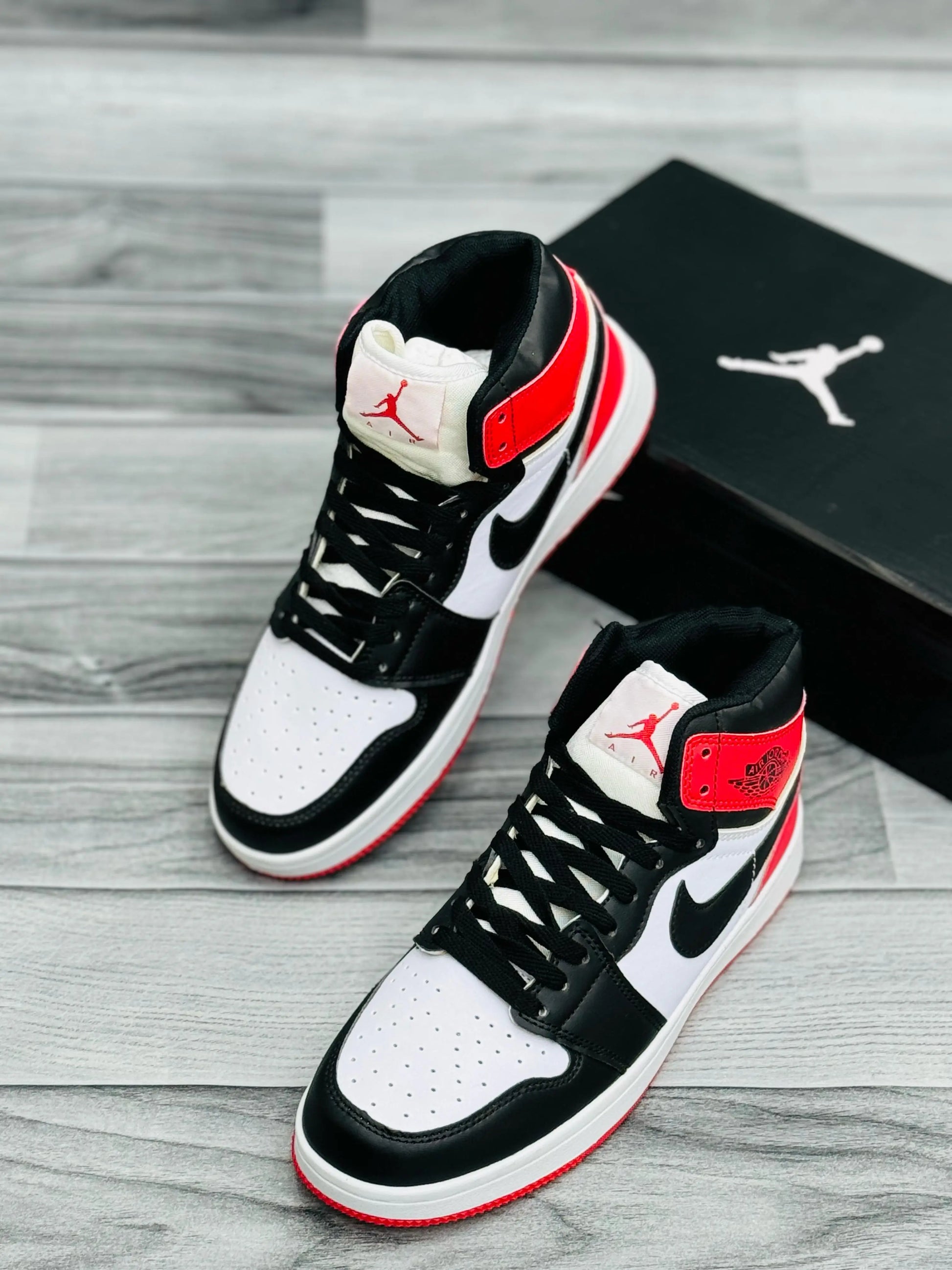 Nike Air Jordan 1 High – Red Nike