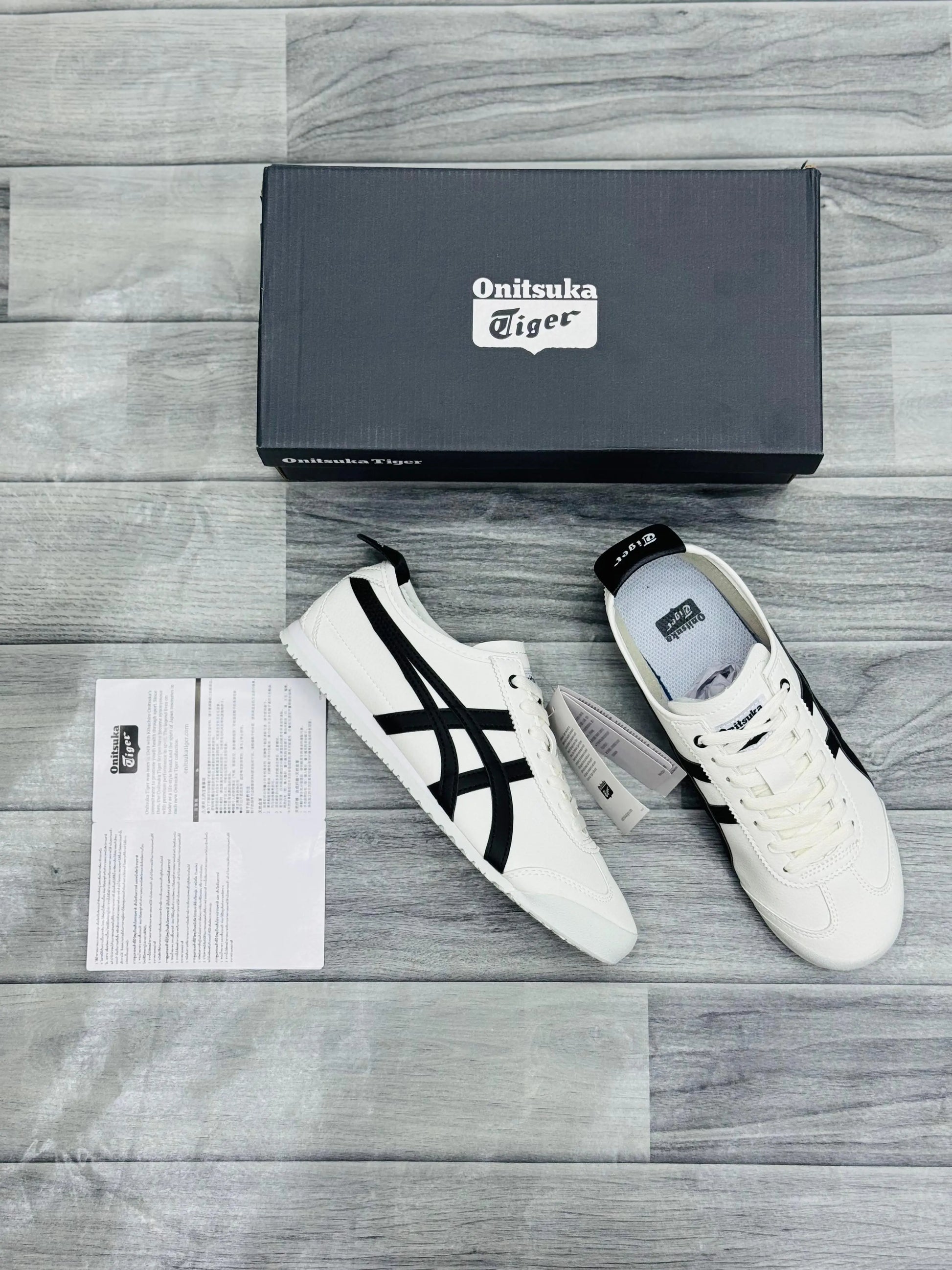 Onitsuka Tiger White Asics