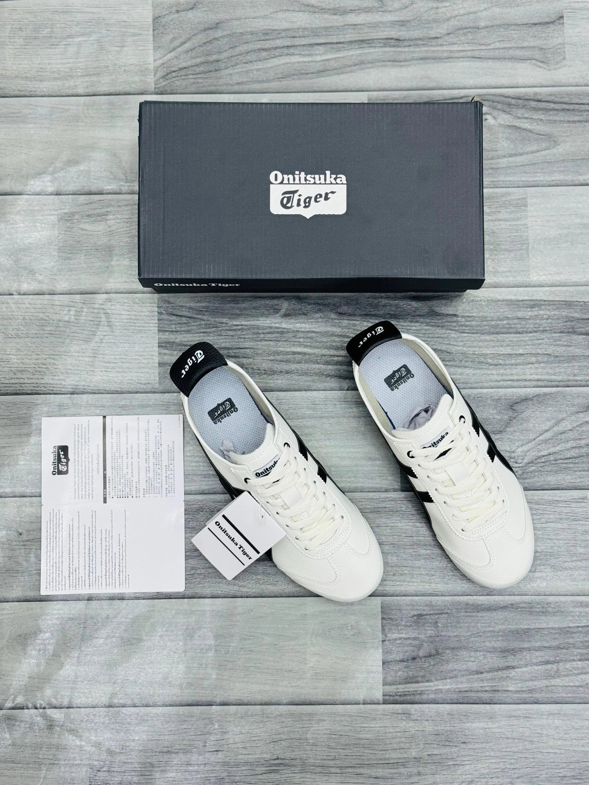 Onitsuka Tiger White Asics