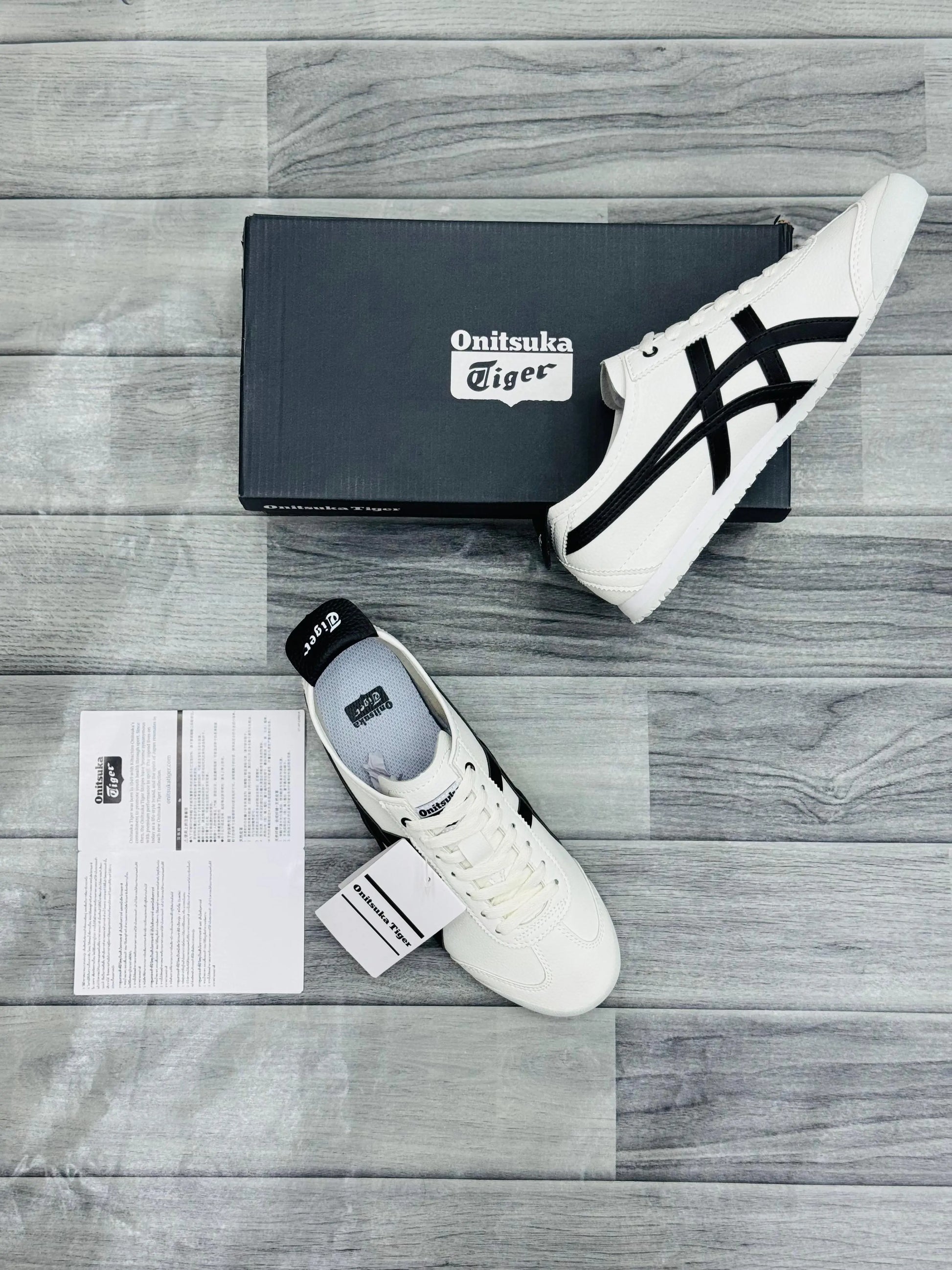Onitsuka Tiger White Asics