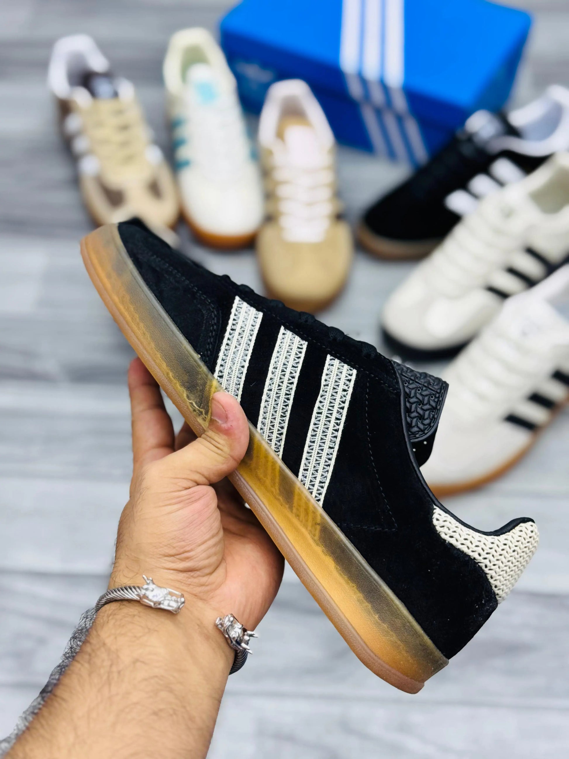 Adidas Gazelle - Bold Black Prime Walks