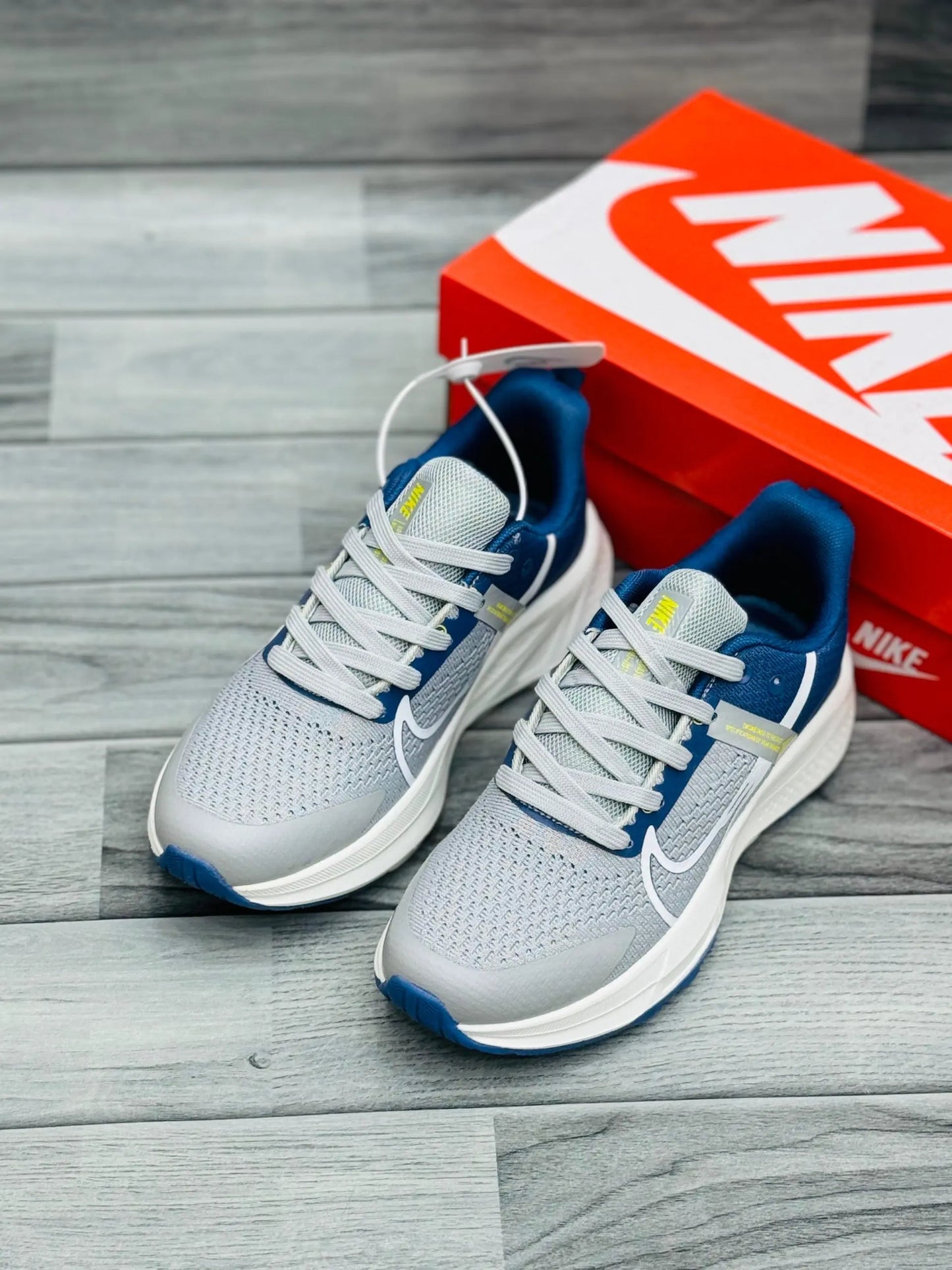 Nike Air Zoom Trail - Grey Nike Prime Walks