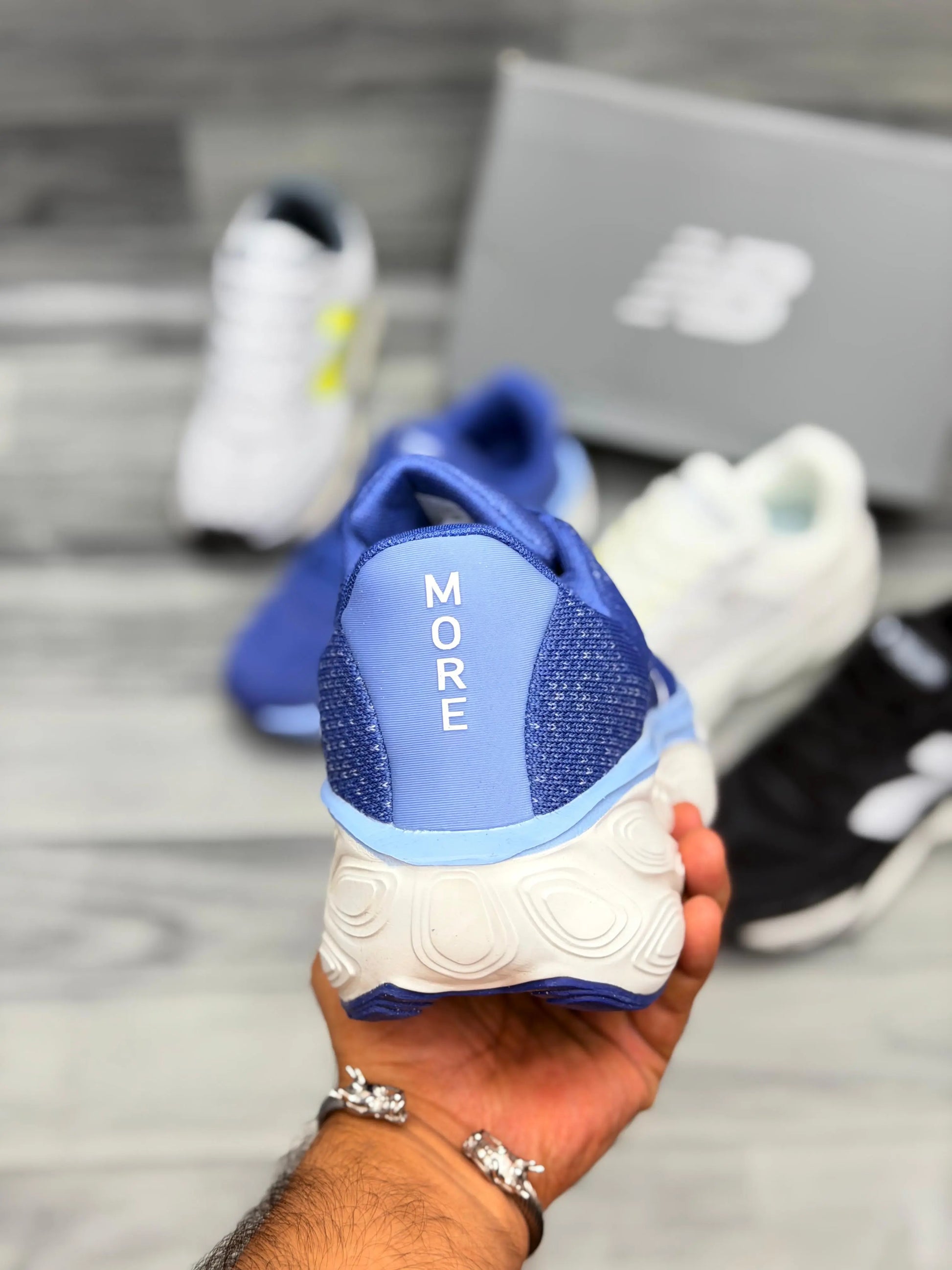 NB Fresh Foam X More V5 - Blue Prime Walks