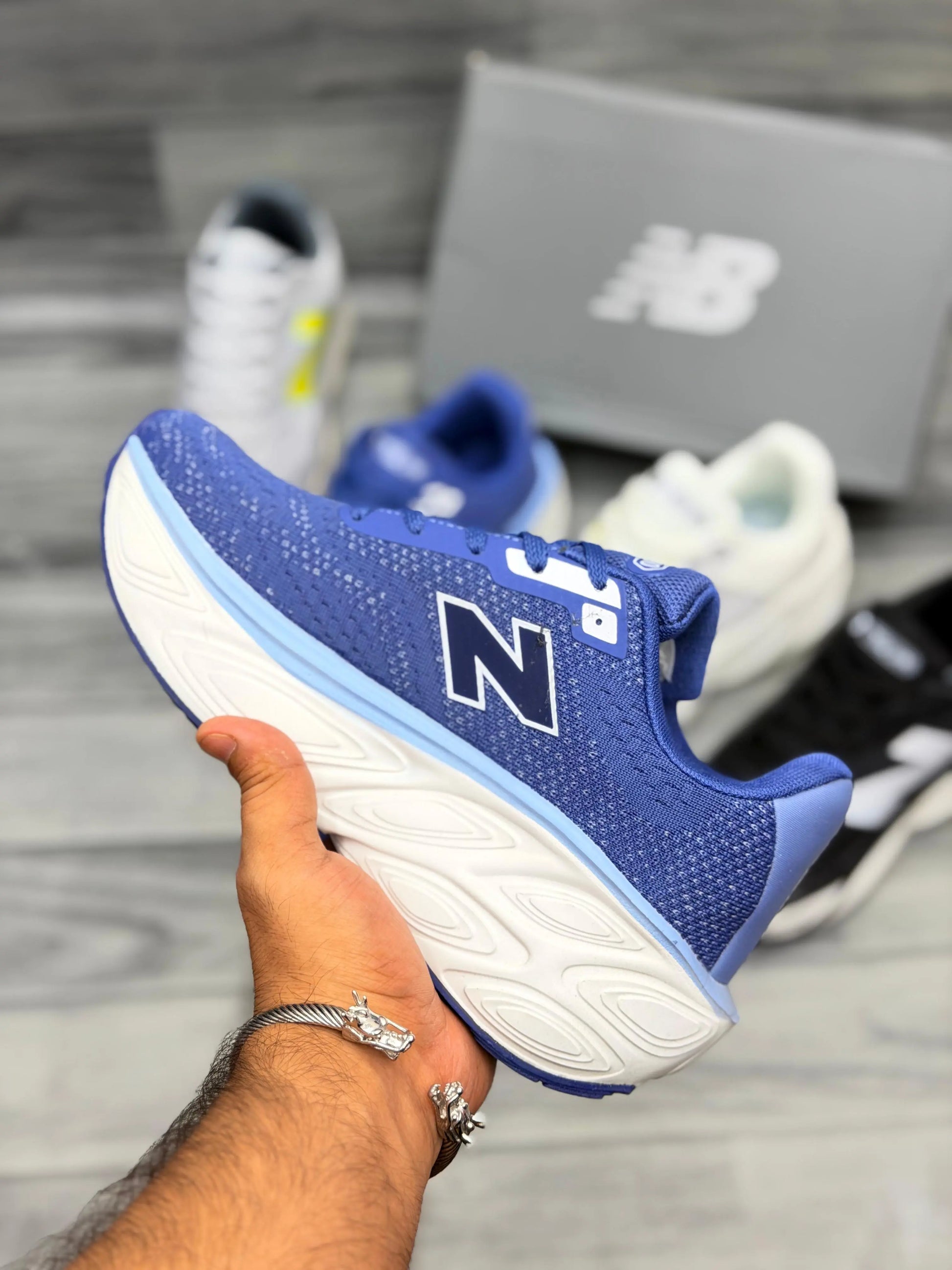 NB Fresh Foam X More V5 - Blue Prime Walks