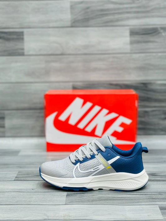Nike Air Zoom Trail - Grey Nike Prime Walks