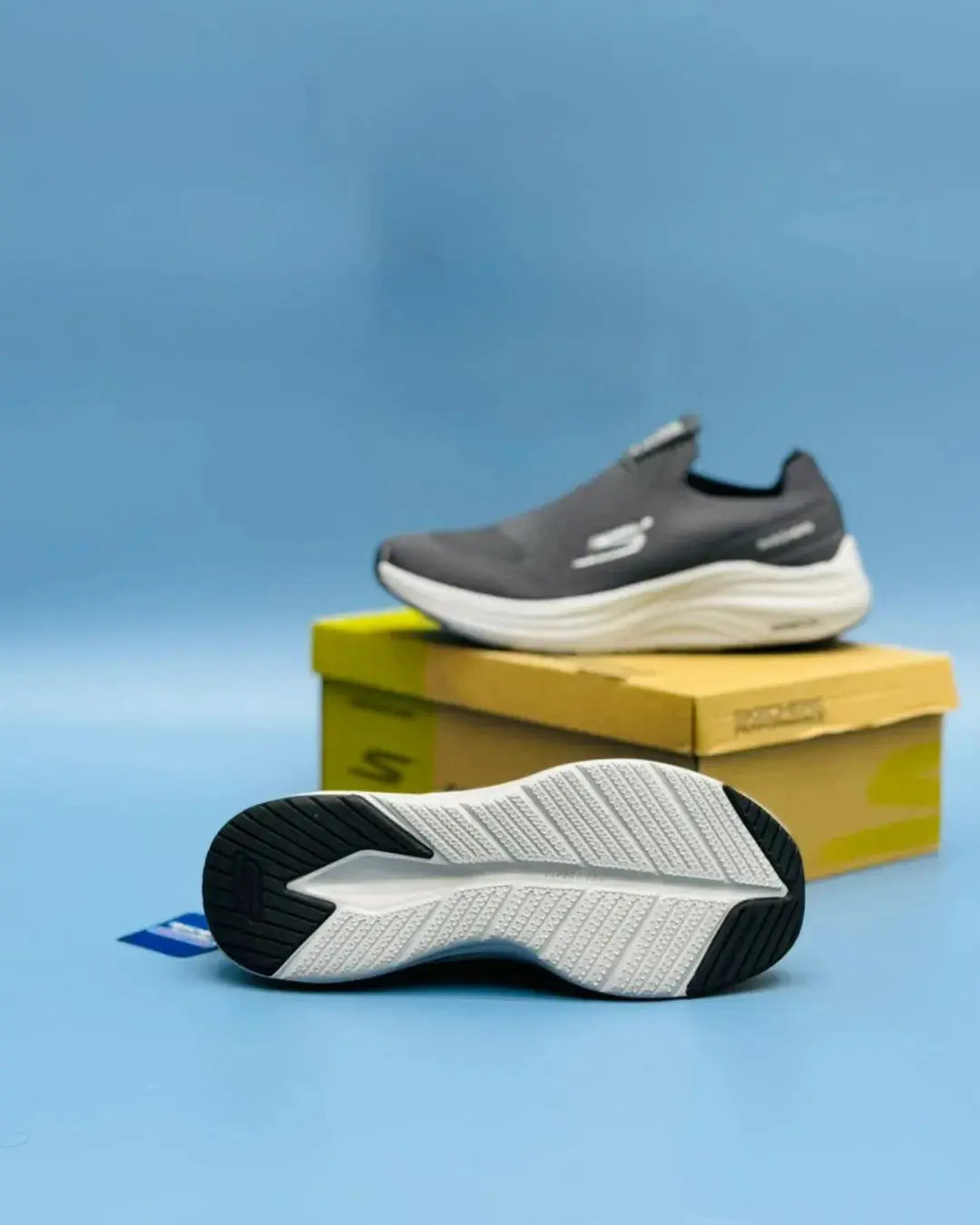 Sketchers Vapor Form (Grey)
